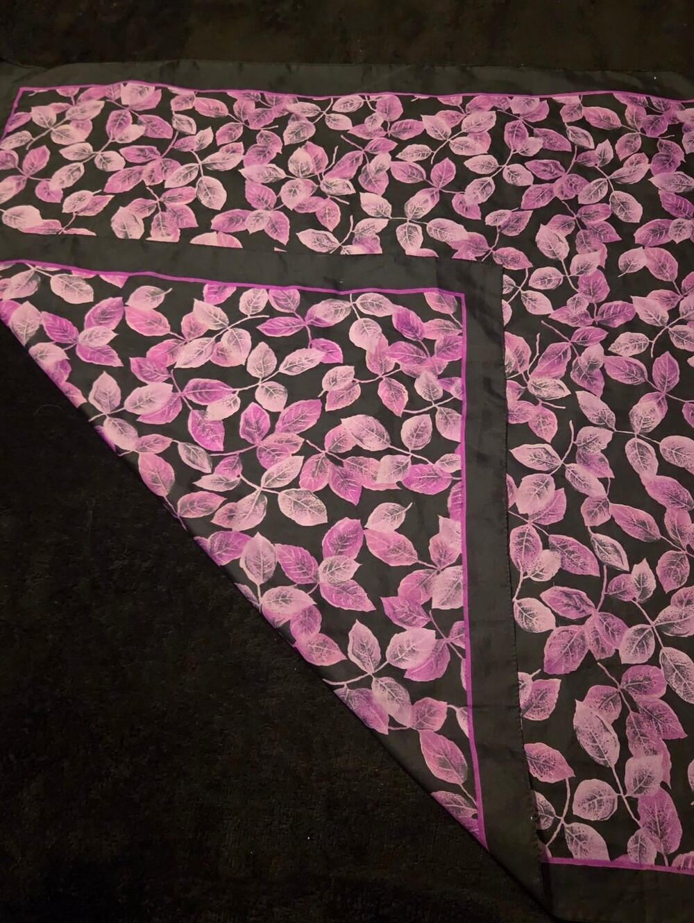 Vtg 90s multi-shade violet leaf Pattern Silky Polyester Scarf 30.5" Square